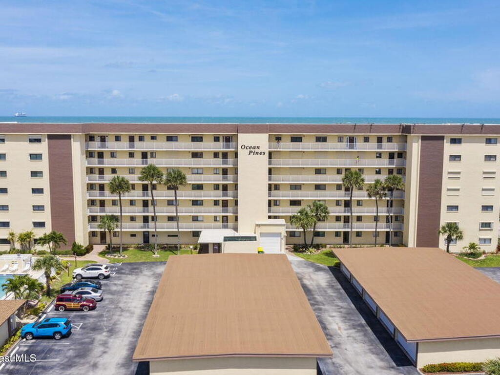 55 N 4th Street, Cocoa Beach, FL 32931