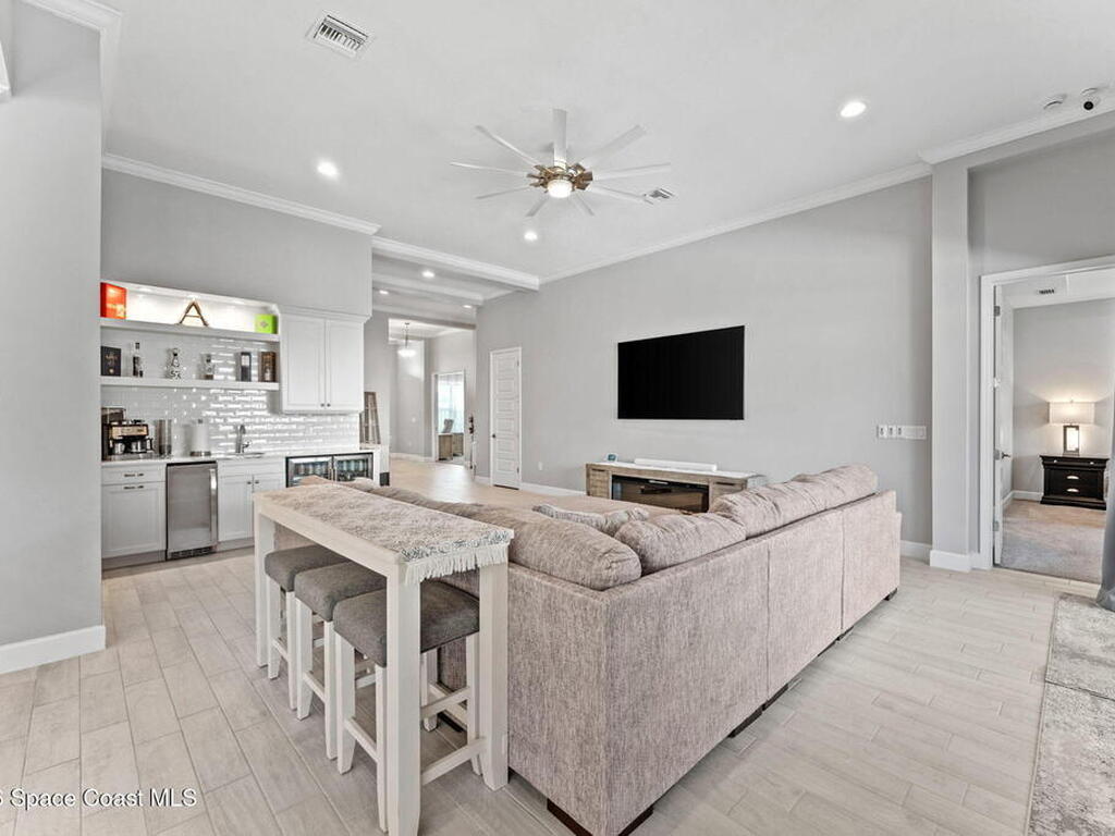 2450 Pescara Court, Melbourne, FL 32940