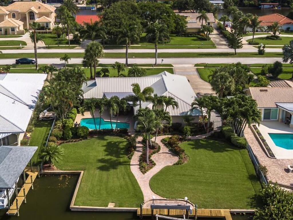 405 S Banana River Boulevard, Cocoa Beach, FL 32931