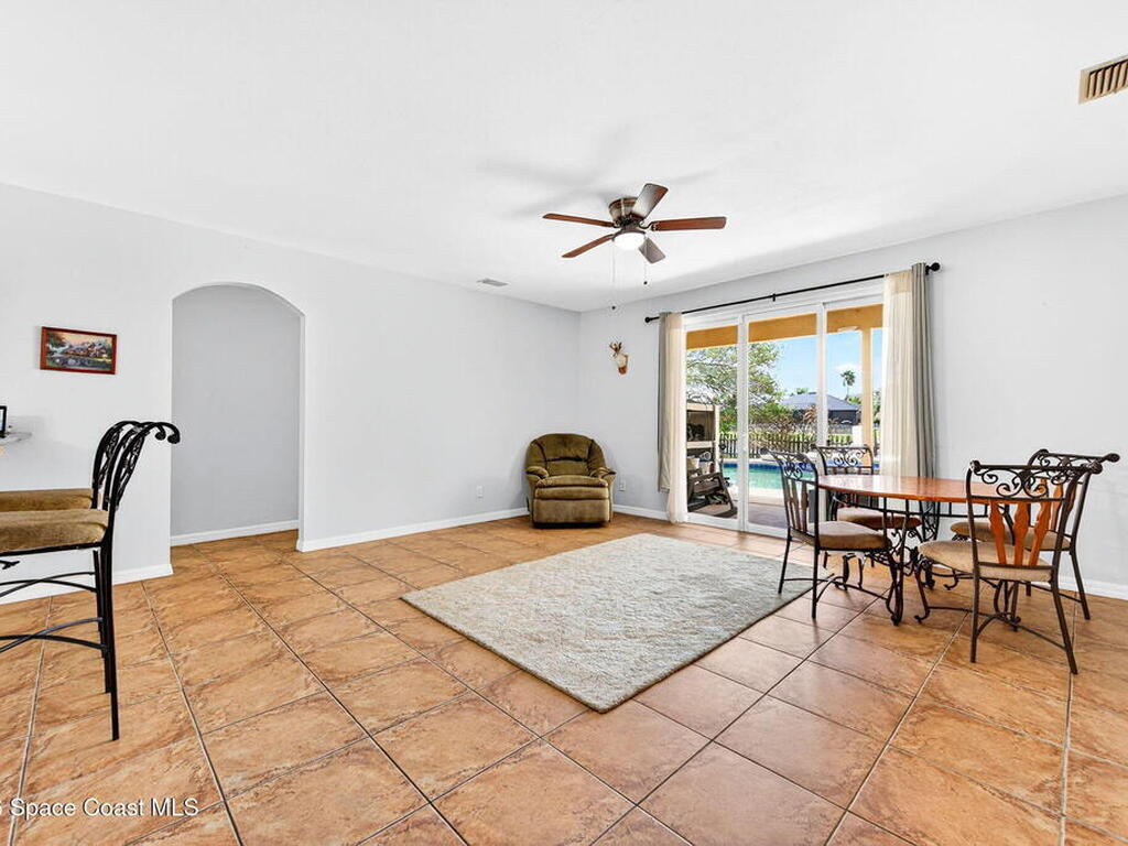 4021 Caparosa Circle, Melbourne, FL 32940