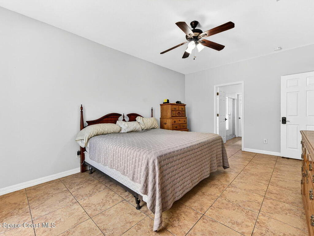 4021 Caparosa Circle, Melbourne, FL 32940