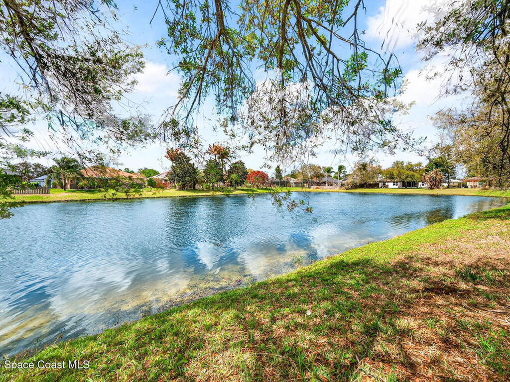 4021 Caparosa Circle, Melbourne, FL 32940