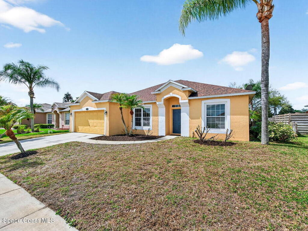 4021 Caparosa Circle, Melbourne, FL 32940