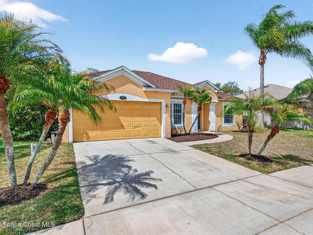 4021 Caparosa Circle, Melbourne, FL 32940