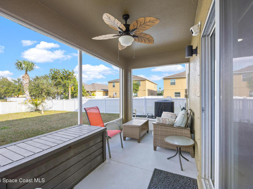 2347 Snapdragon Drive, Palm Bay, FL 32907