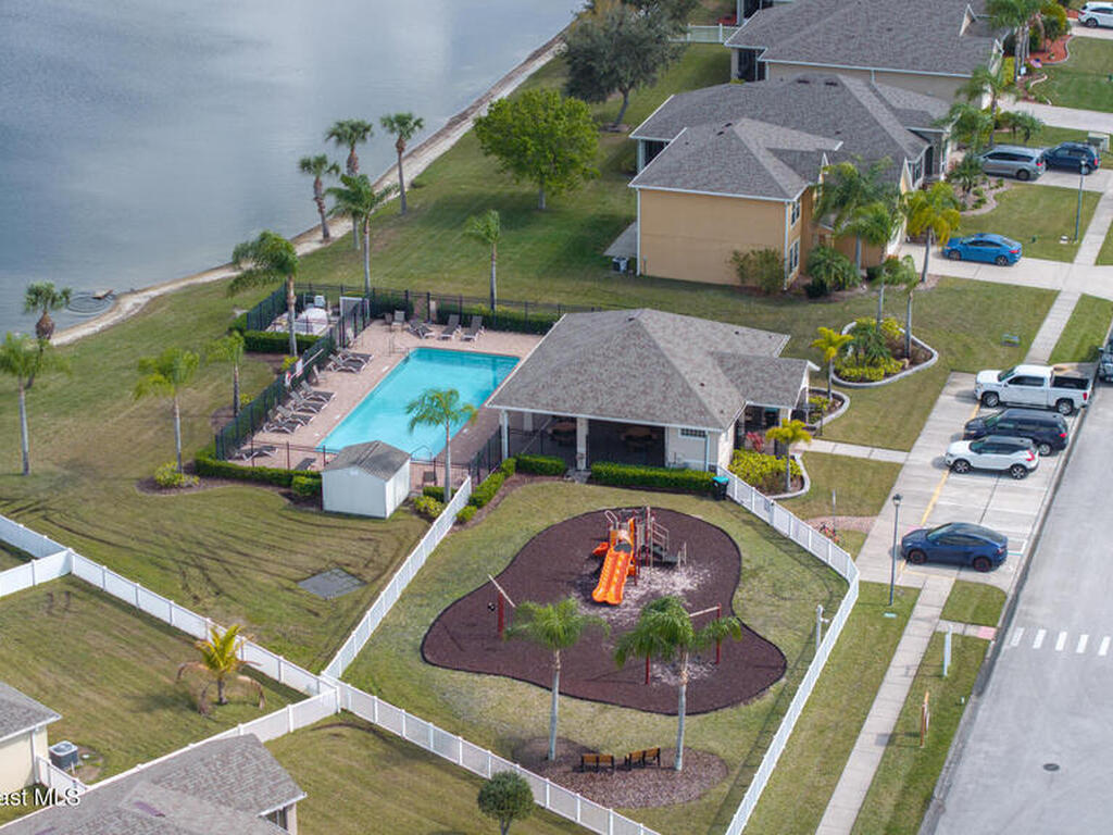 2347 Snapdragon Drive, Palm Bay, FL 32907