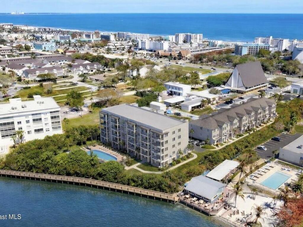 3250 N Atlantic Avenue, Cocoa Beach, FL 32931