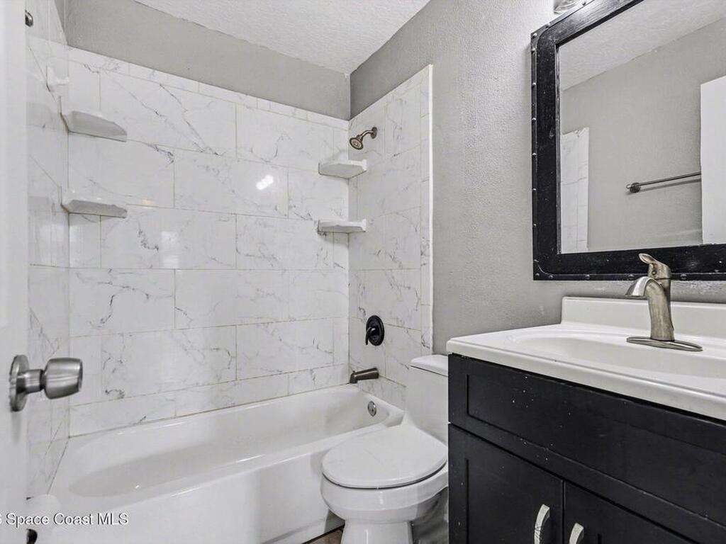 514 Palm Avenue, Merritt Island, FL 32952
