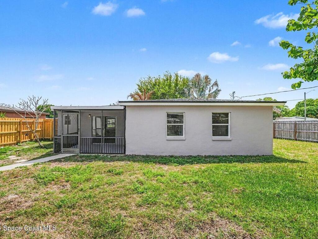 514 Palm Avenue, Merritt Island, FL 32952