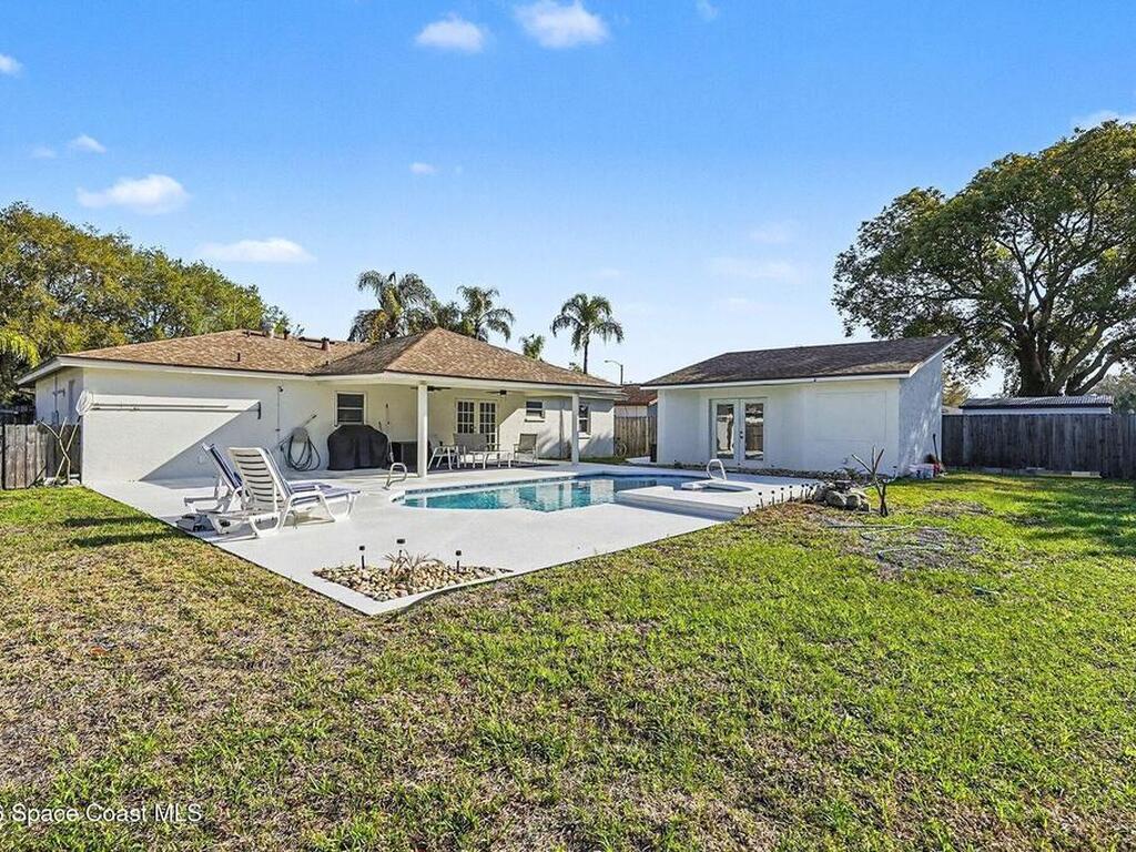 1887 Palmer Drive, Melbourne, FL 32935