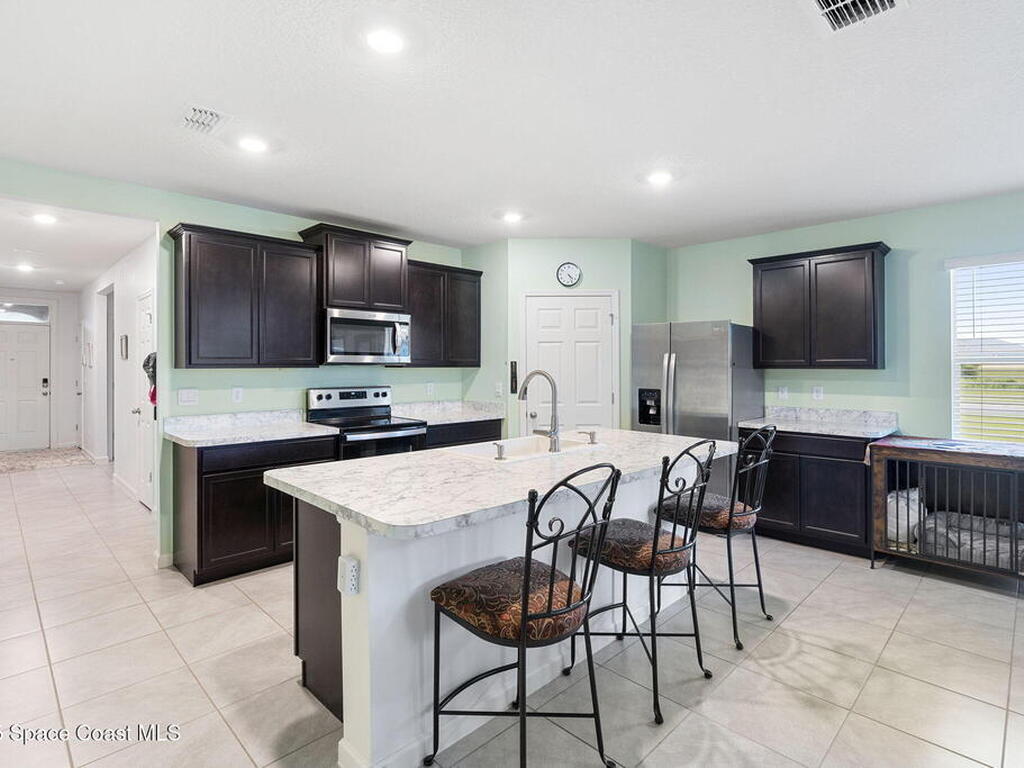 3724 Sandhill Crane Circle, Mims, FL 32754