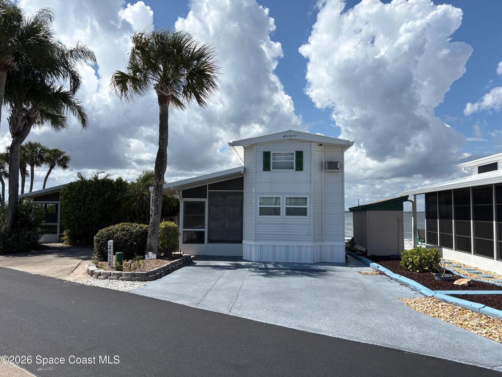 2912 Dockside Lane, Melbourne Beach, FL 32951