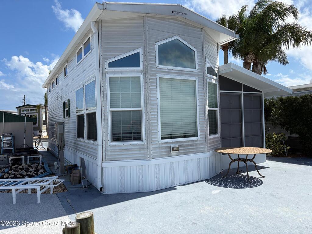 2912 Dockside Lane, Melbourne Beach, FL 32951