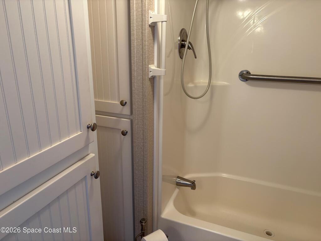 2912 Dockside Lane, Melbourne Beach, FL 32951