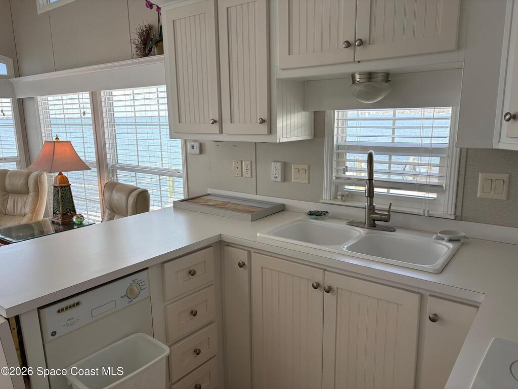 2912 Dockside Lane, Melbourne Beach, FL 32951