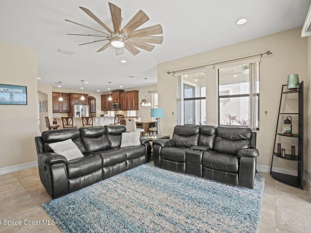 8001 Strom Park Drive, Melbourne, FL 32940