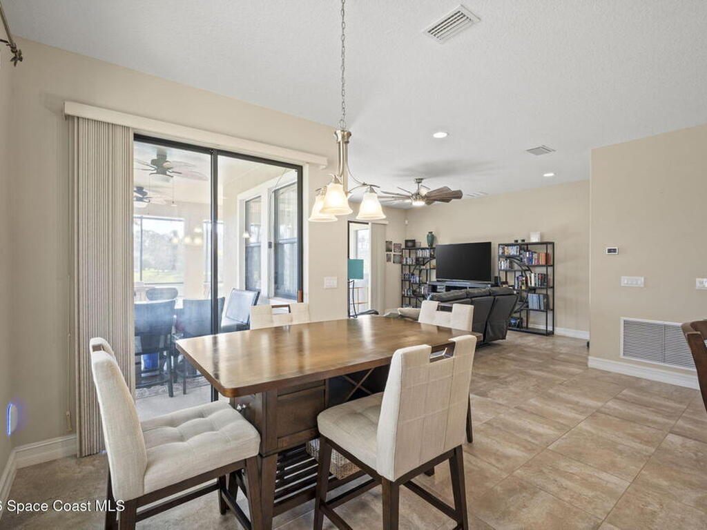 8001 Strom Park Drive, Melbourne, FL 32940