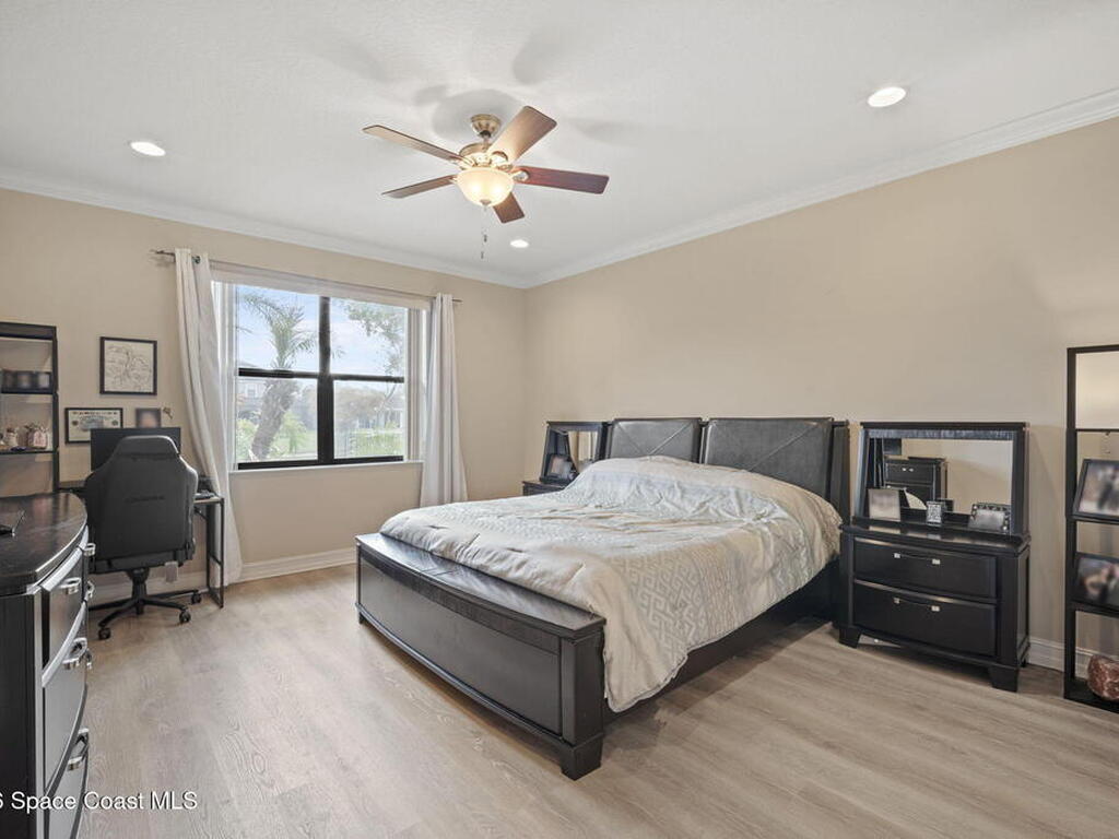 8001 Strom Park Drive, Melbourne, FL 32940
