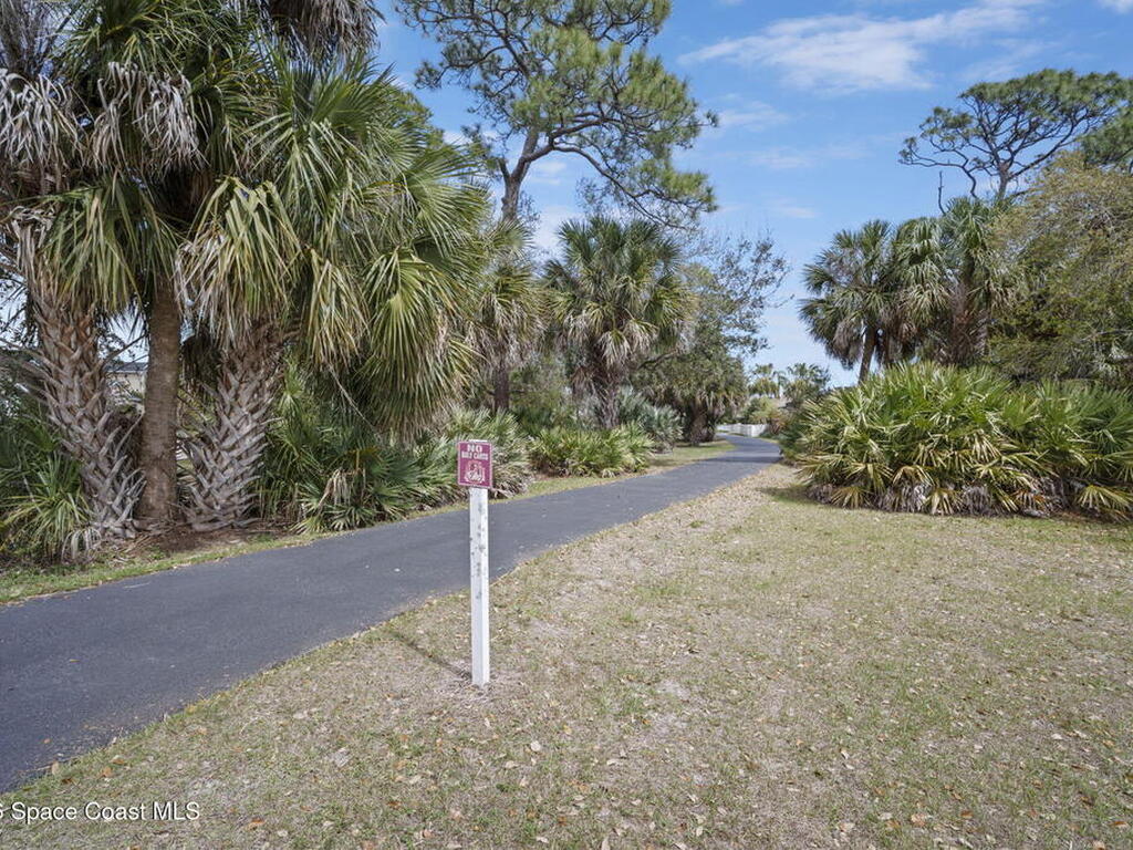8001 Strom Park Drive, Melbourne, FL 32940
