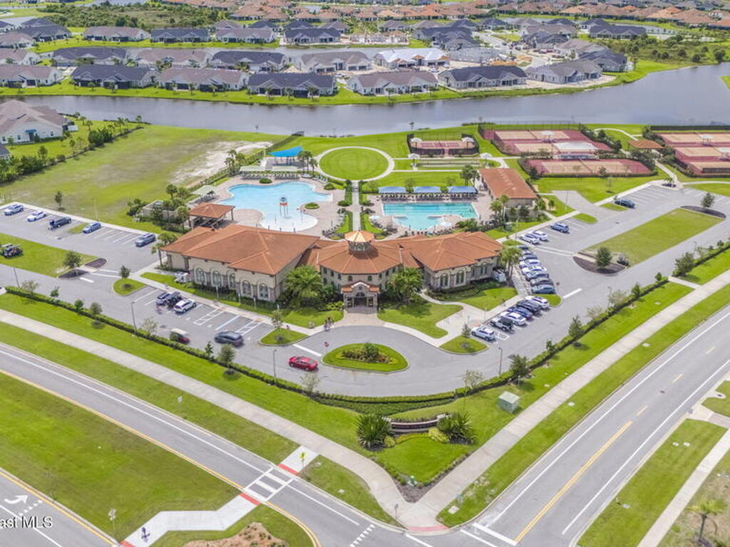 8001 Strom Park Drive, Melbourne, FL 32940