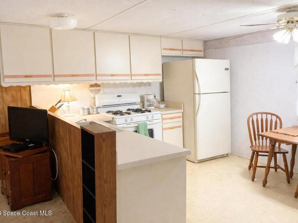 2988 Indian River Drive, Palm Bay, FL 32905