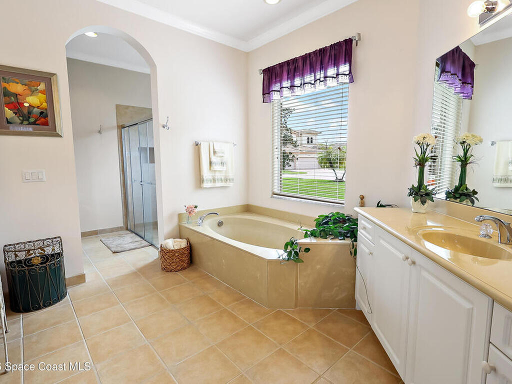 2770 Grand Isle Way, Vero Beach, FL 32968