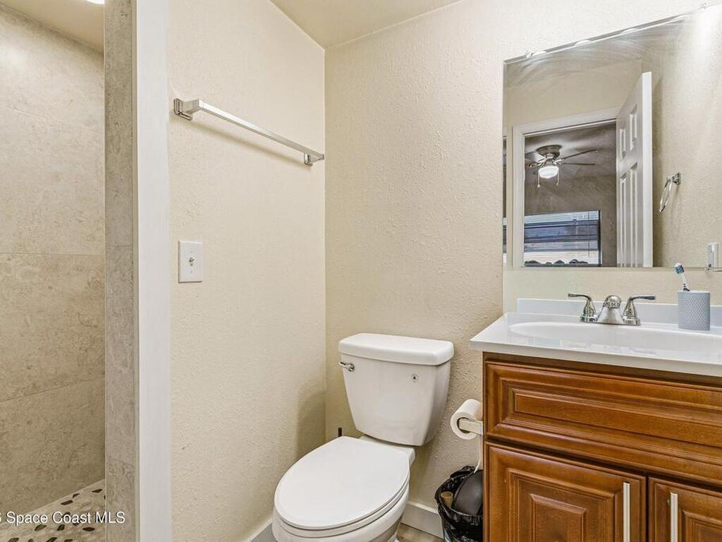 565 Jackson Avenue, Satellite Beach, FL 32937