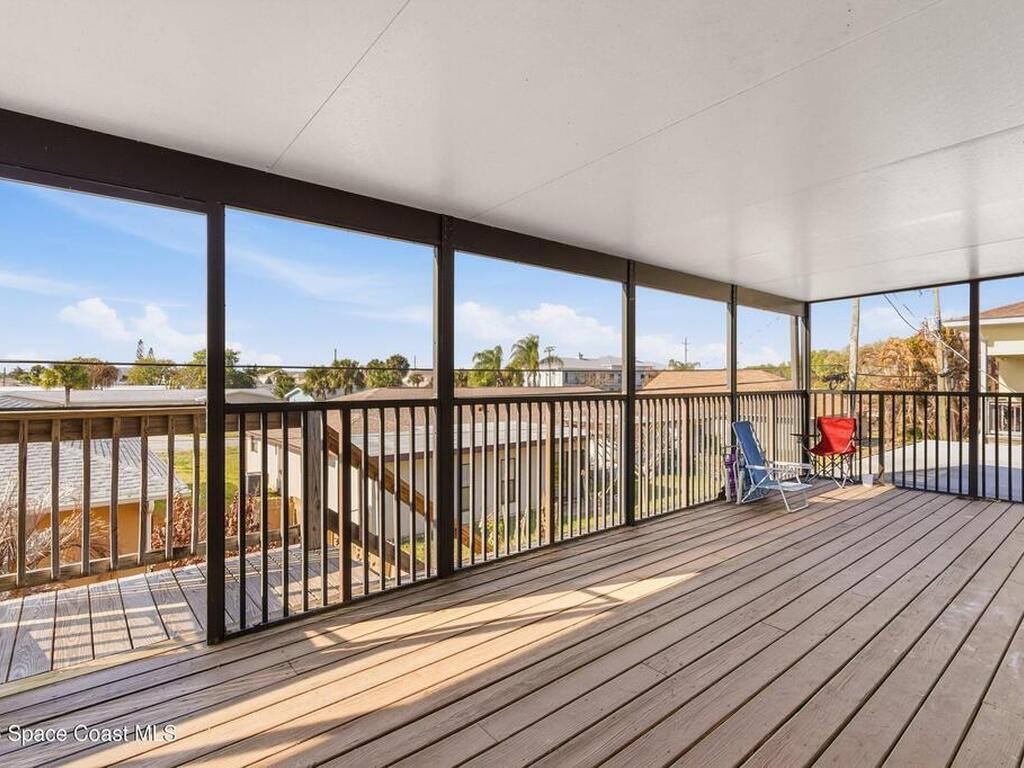 565 Jackson Avenue, Satellite Beach, FL 32937