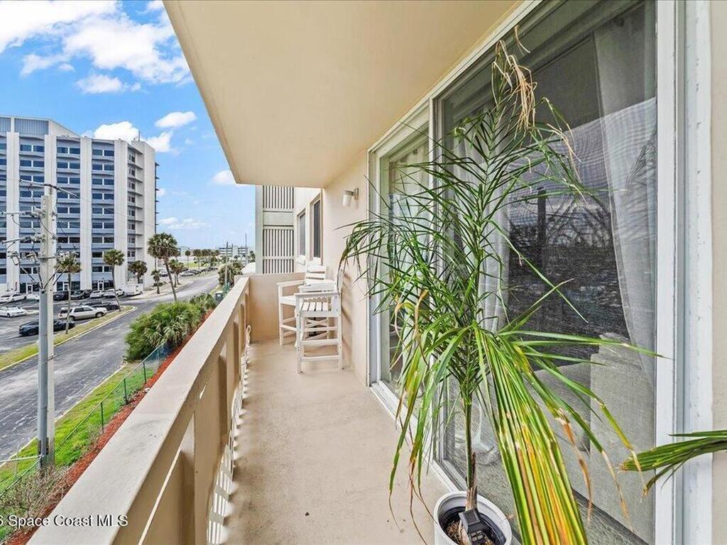 2020 N Atlantic Avenue, Cocoa Beach, FL 32931