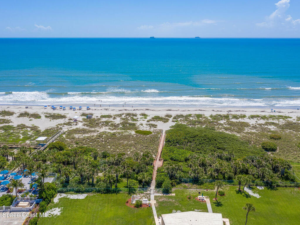 2020 N Atlantic Avenue, Cocoa Beach, FL 32931