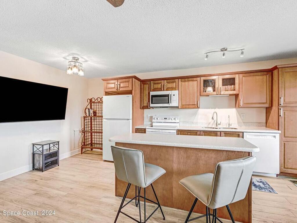 1273 Highway A1a, Satellite Beach, FL 32937
