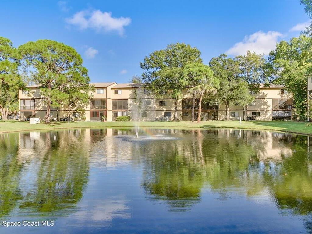 7820 Shadowood Drive, Melbourne, FL 32904
