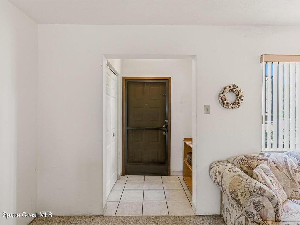 7820 Shadowood Drive, Melbourne, FL 32904