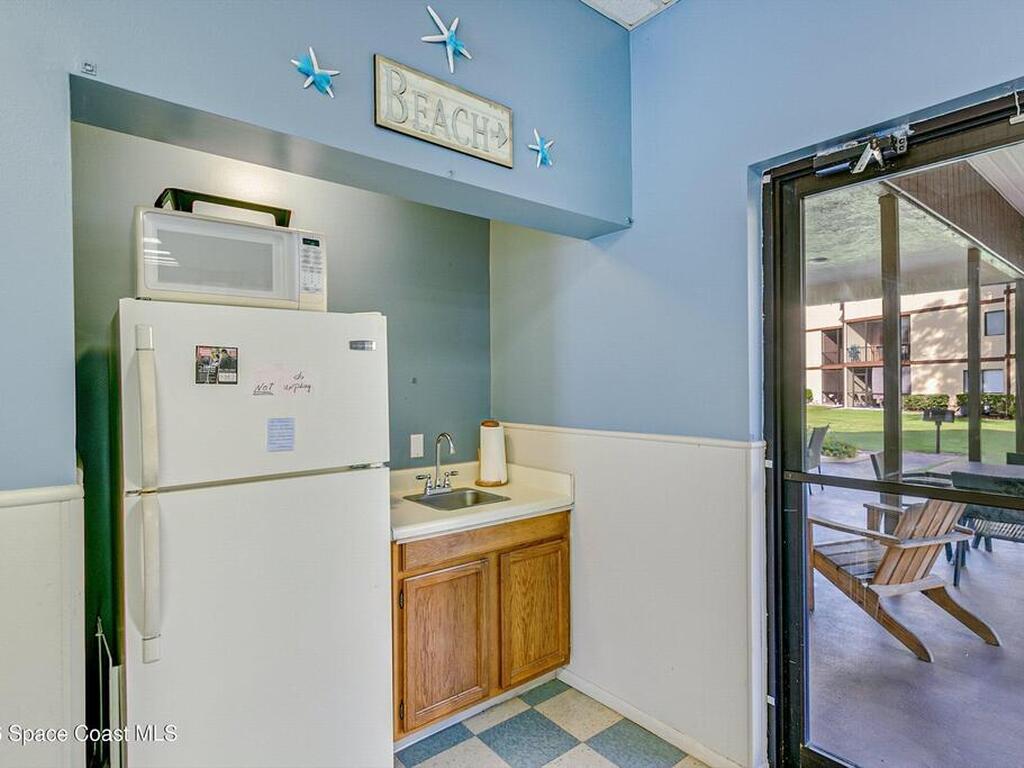 7820 Shadowood Drive, Melbourne, FL 32904