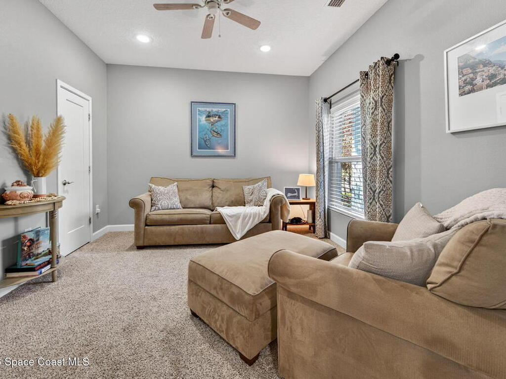 1046 N Tropical Trail, Merritt Island, FL 32953