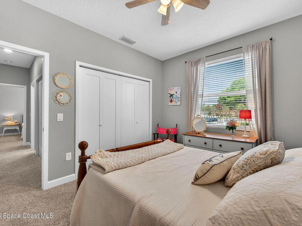 1046 N Tropical Trail, Merritt Island, FL 32953