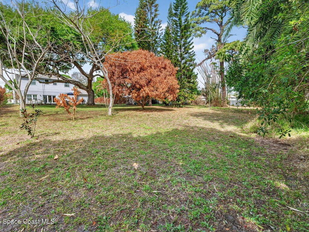 1046 N Tropical Trail, Merritt Island, FL 32953