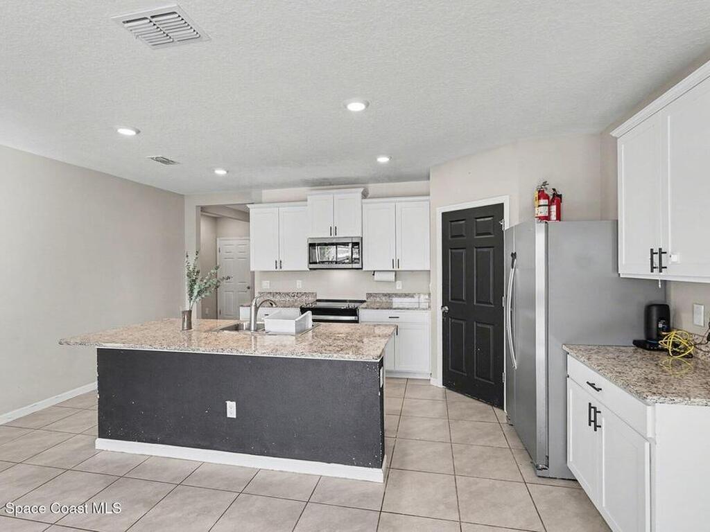 7539 Tourmaline Drive, Grant, FL 32949