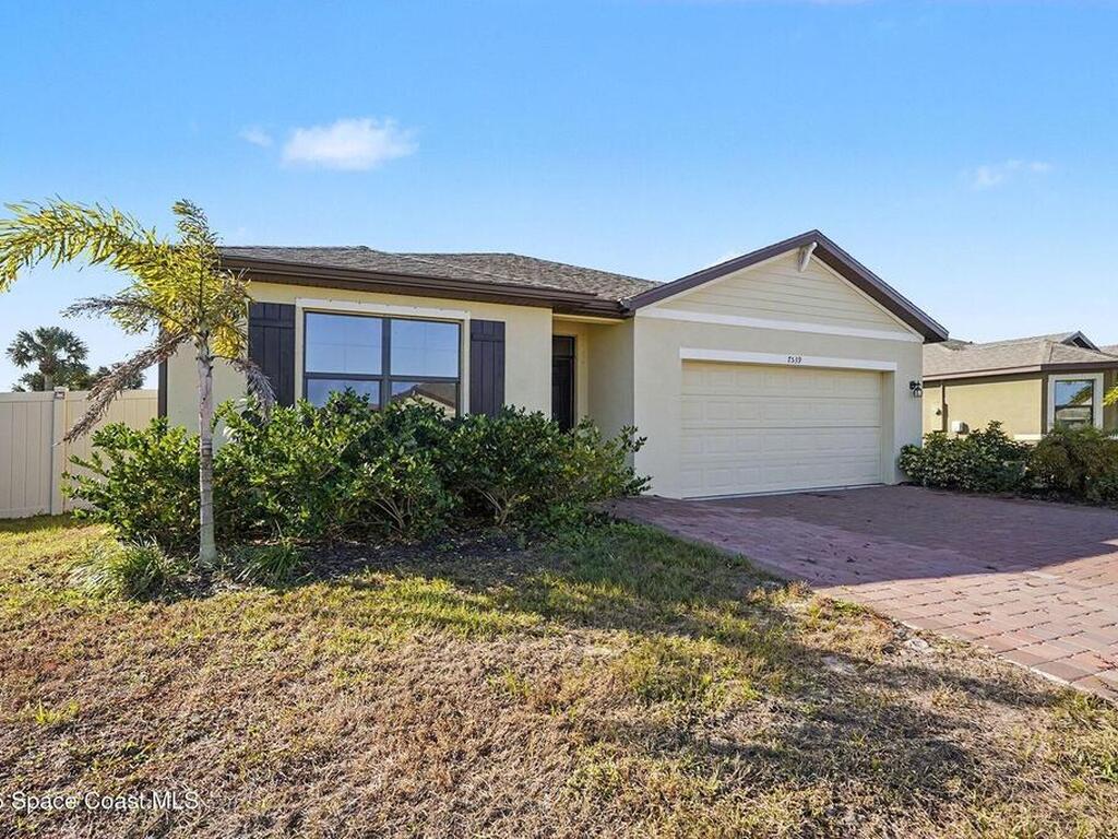 7539 Tourmaline Drive, Grant, FL 32949