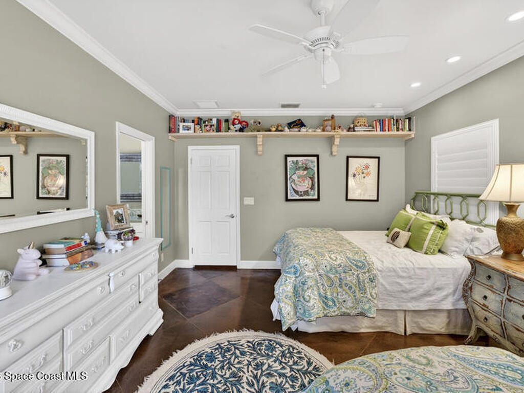 4691 Pebble Bay Circle, Indian River Shores, FL 32963