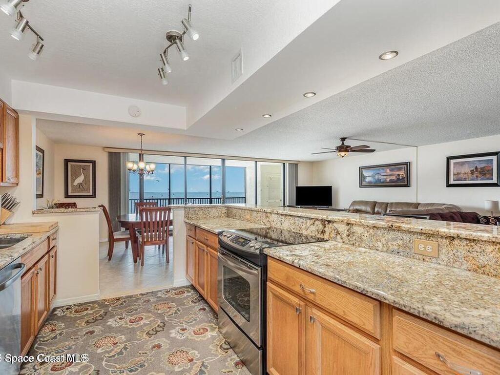 525 Indian River Avenue, Titusville, FL 32796