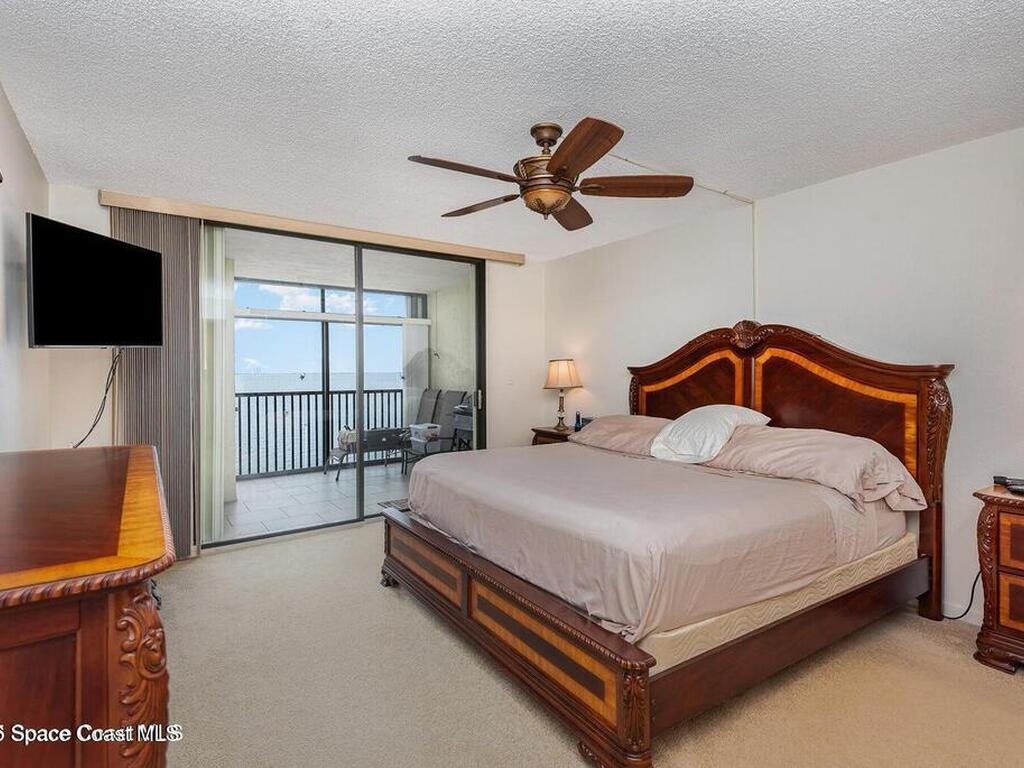 525 Indian River Avenue, Titusville, FL 32796