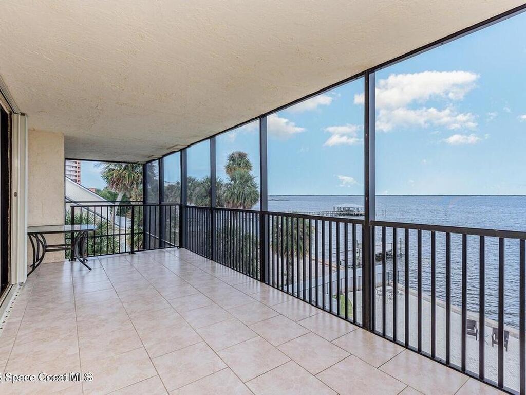 525 Indian River Avenue, Titusville, FL 32796