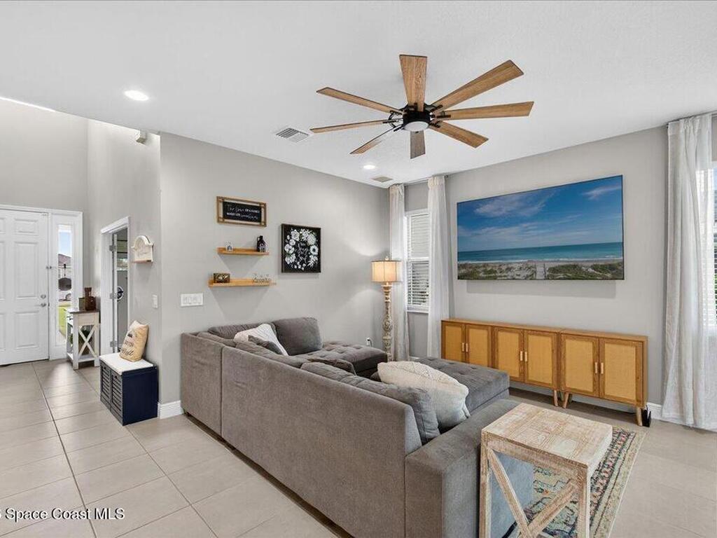 3323 Casare Drive, Melbourne, FL 32940