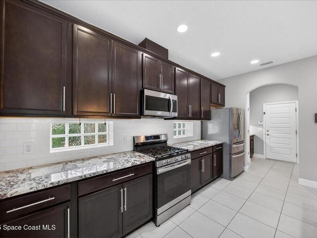 3323 Casare Drive, Melbourne, FL 32940