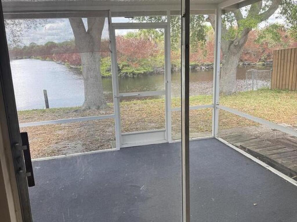 1525 Tarpon Street, Merritt Island, FL 32952