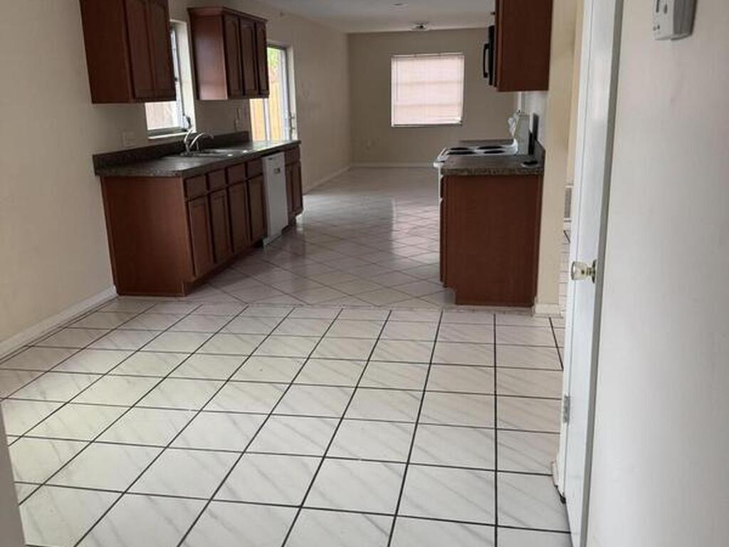 1525 Tarpon Street, Merritt Island, FL 32952