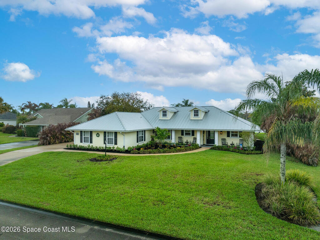 1516 Eagles Circle, Sebastian, FL 32958