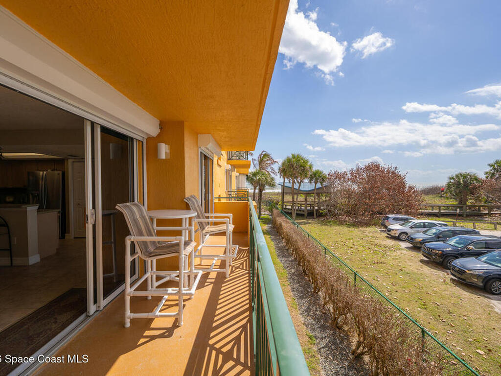 8472 Ridgewood Avenue, Cape Canaveral, FL 32920