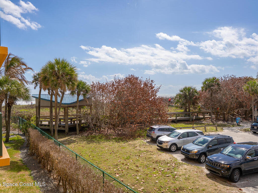 8472 Ridgewood Avenue, Cape Canaveral, FL 32920